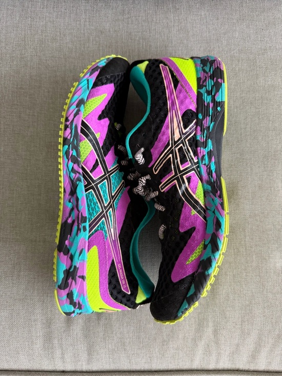 ASICS Noosa Women 9.5 / Men 8 Multicolor Running Shoes 26cm Like New - Picture 6 of 11